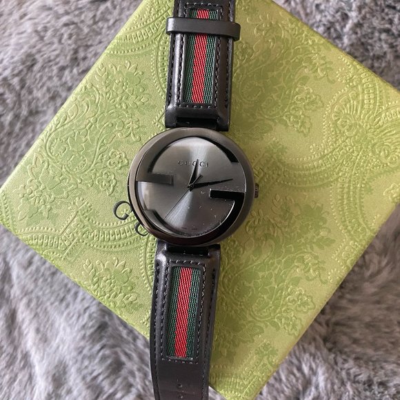 Authentic Gucci watch - Picture 4 of 8